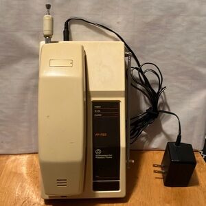 Vintage FF-750 in Cream